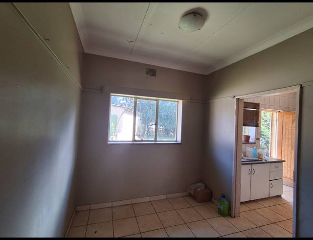 3 BEDROOM FREESTANDING FOR SALE IN STILFONTEIN EXT 3